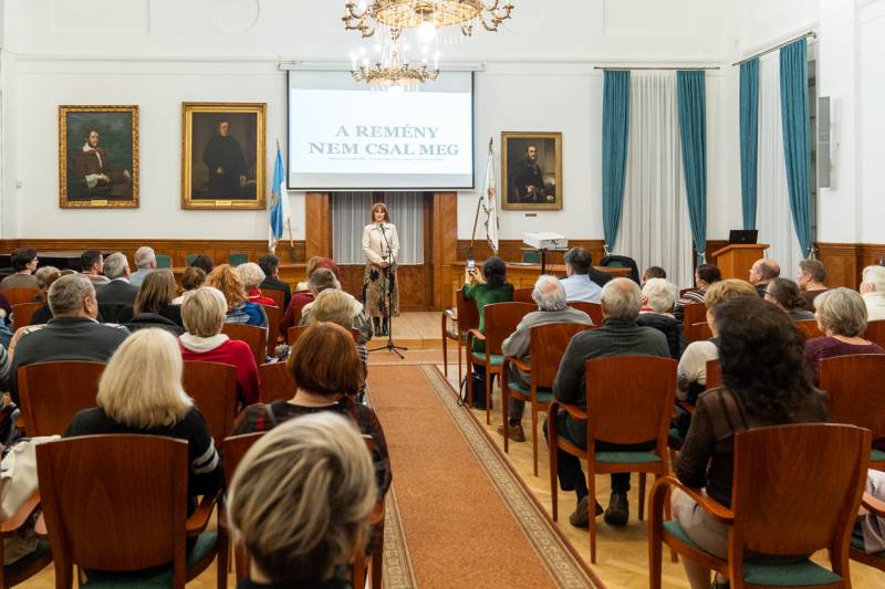 2025_12_12_szekszard eloadas.jpg